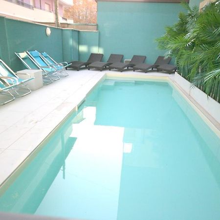 Residence Beach Paradise Rimini Esterno foto