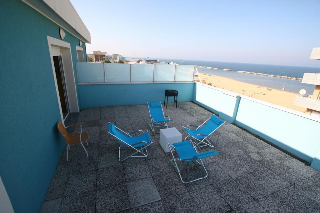 Residence Beach Paradise Rimini Esterno foto