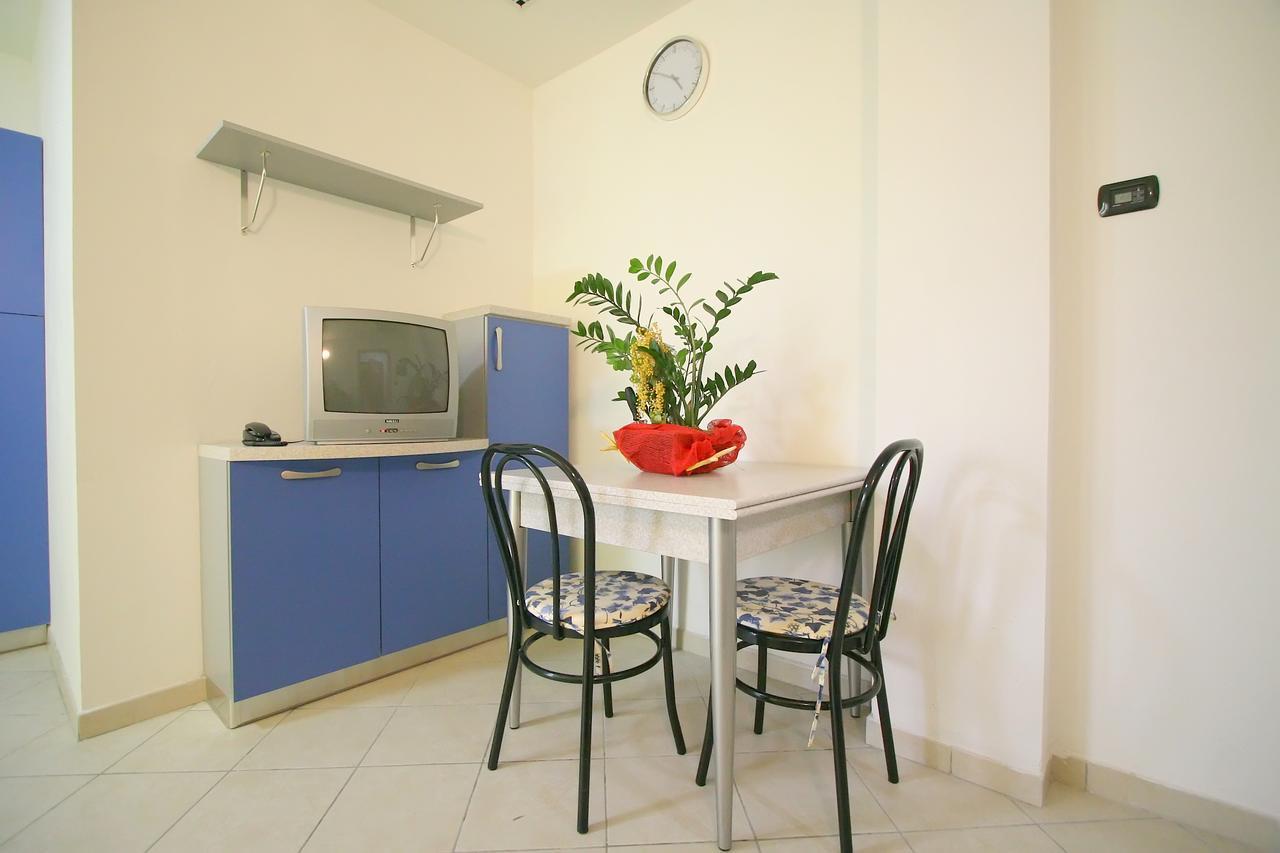 Residence Beach Paradise Rimini Esterno foto