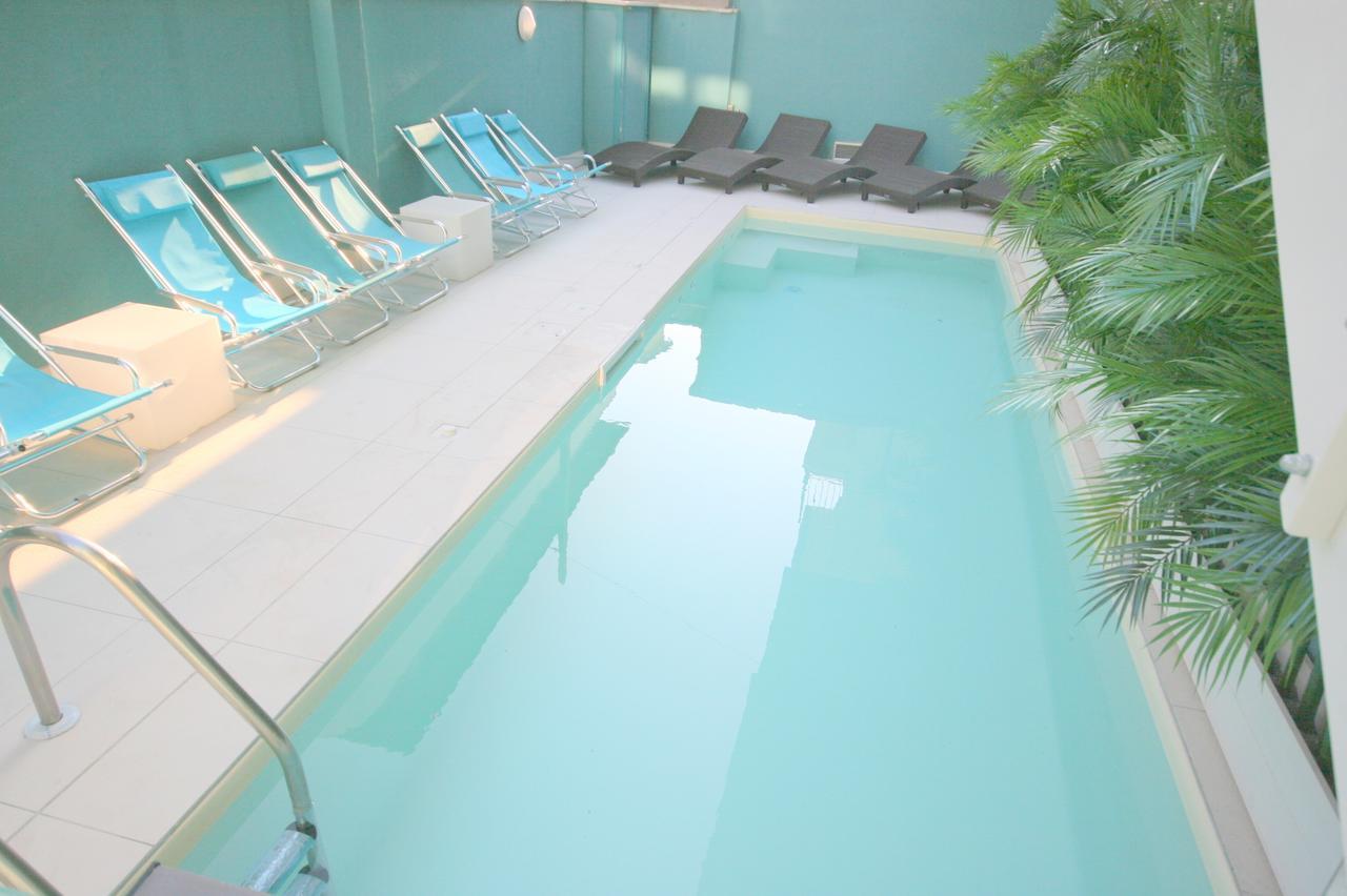 Residence Beach Paradise Rimini Esterno foto